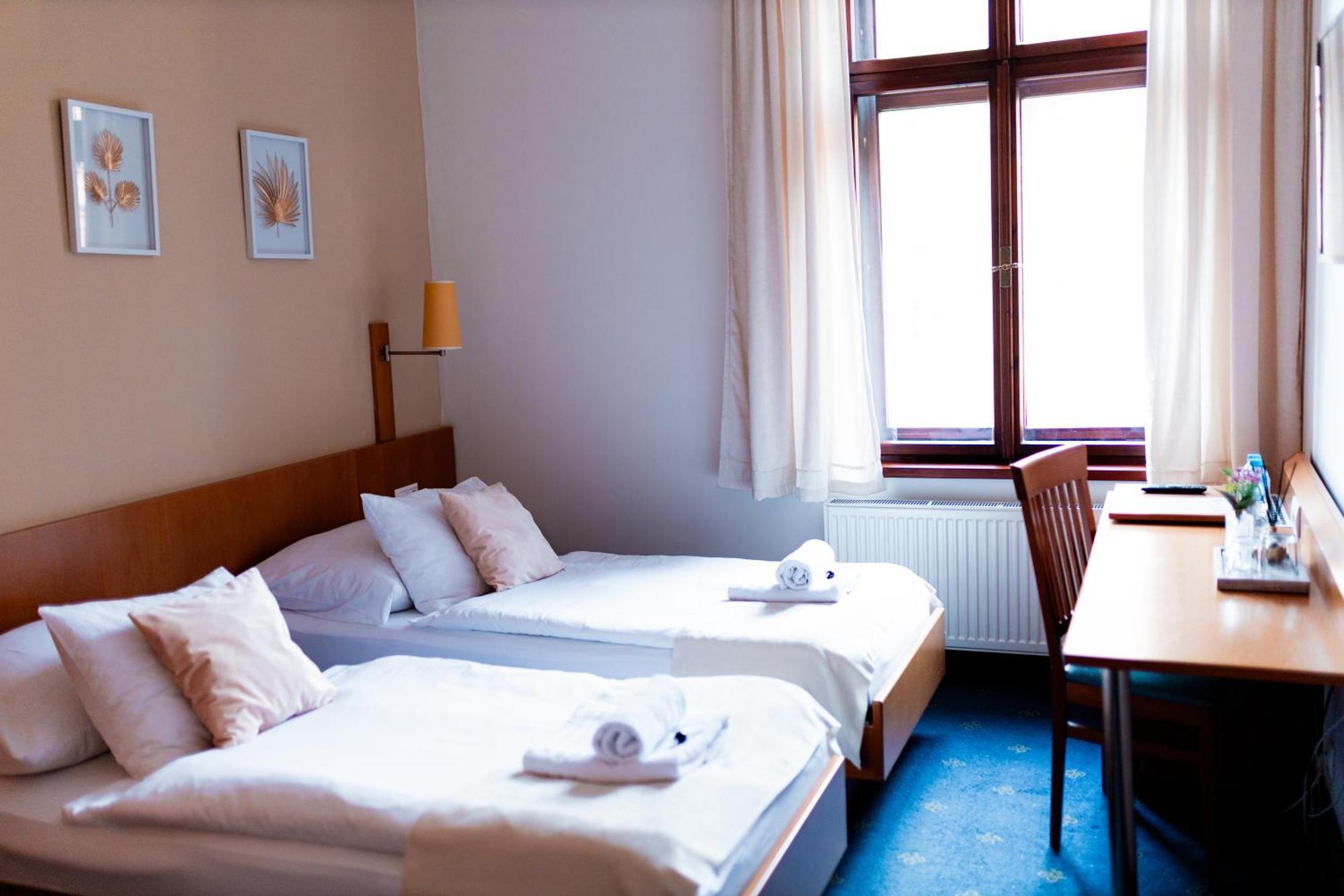 Hotel Apollon Litoměřice Esterno foto