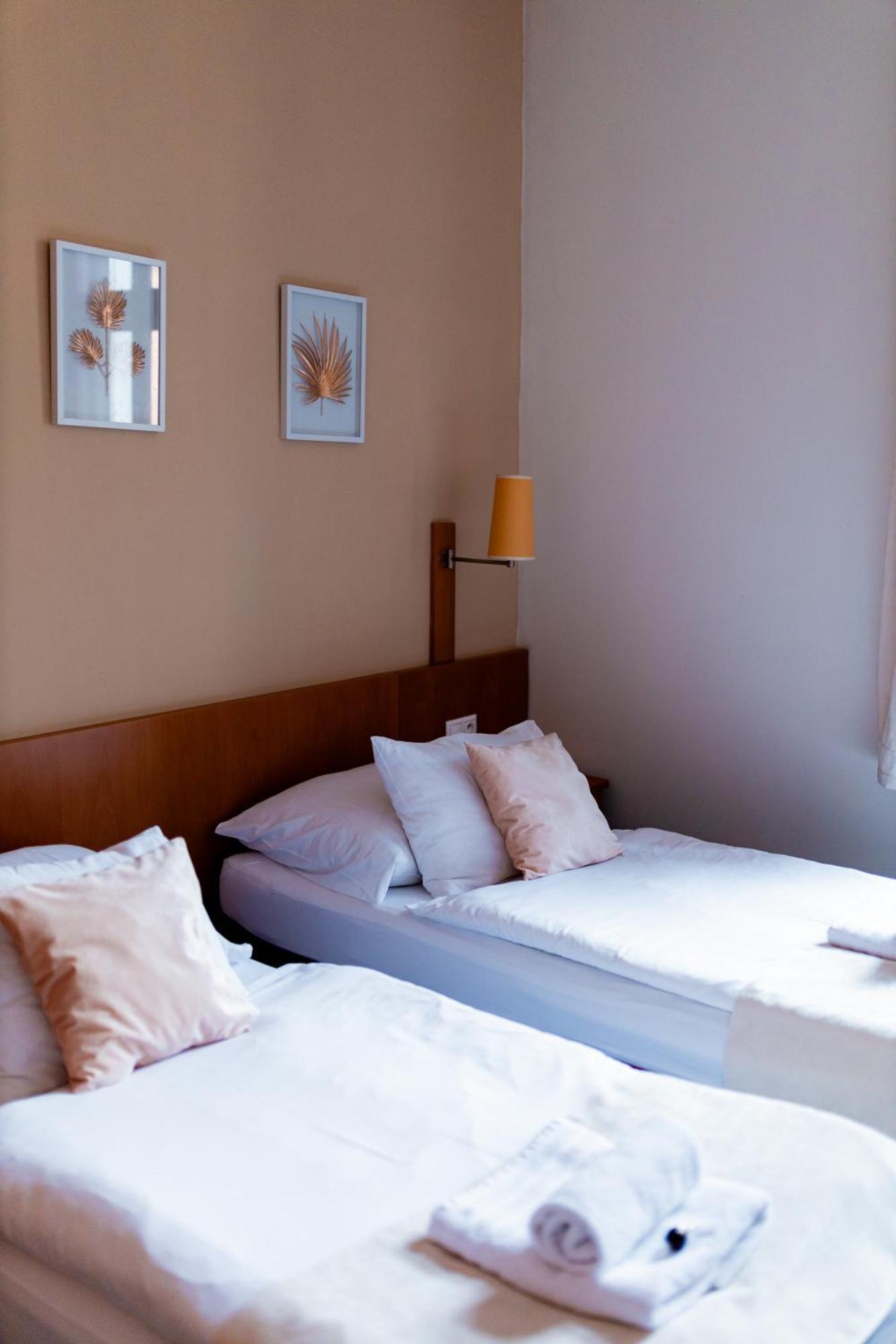 Hotel Apollon Litoměřice Esterno foto